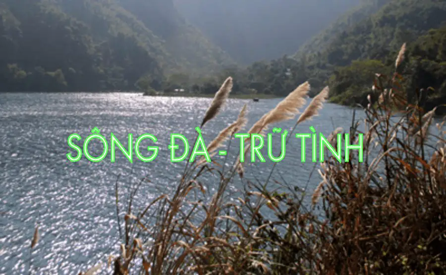 bai-van-mau-phan-tich-hinh-tuong-con-song-da-hay-nhat-3